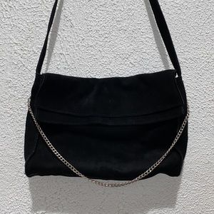 *SOLD* ZARA Crossbody / shoulder bag 💫